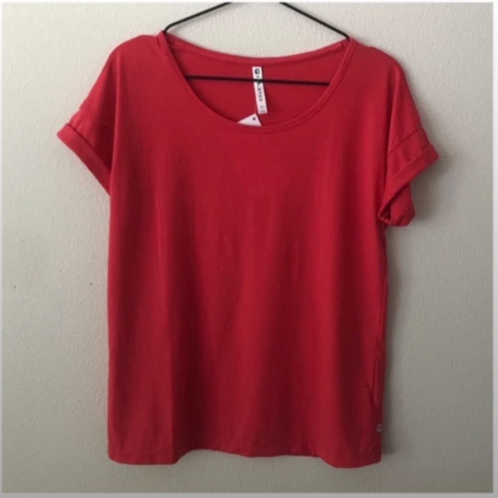 NWT Fabletics Brook Oversized Tee - Picture 2 of 7